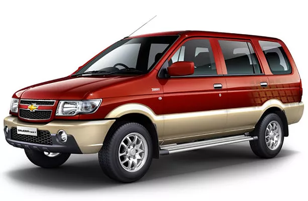TAVERA-8-SEATER